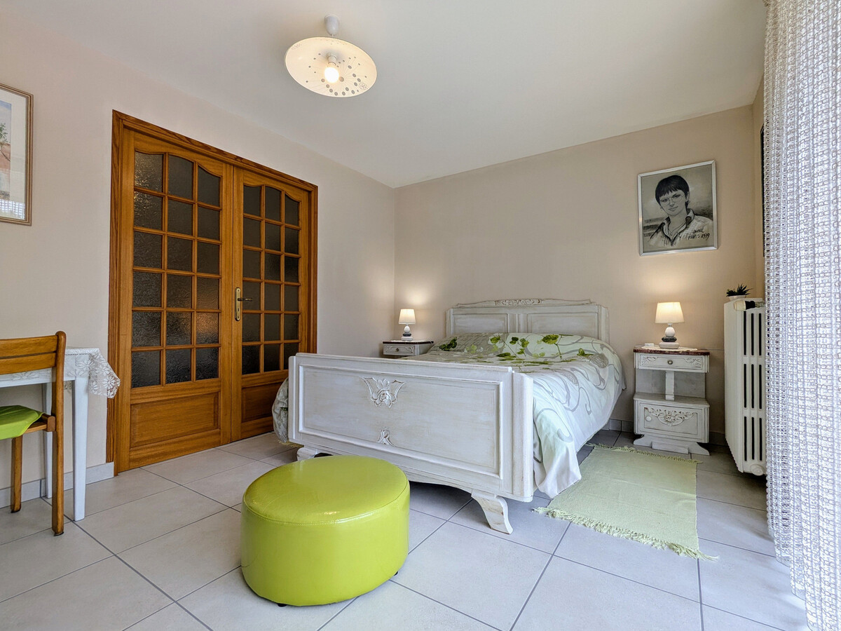 Gîte 6 pers. en Auvergne, cour fermée et jardin privé - Photo 9