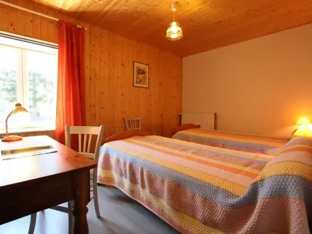 Gîte en pierres 8 pers. avec forêt du Meygal à proximité : photo 14