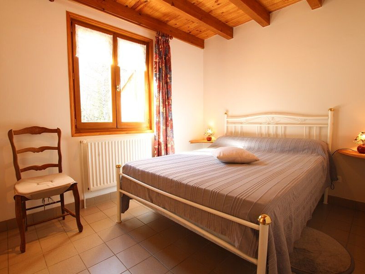 Gîte 3 chambres en forêt du Meygal, 1 km du Lac Bleu - Photo 7