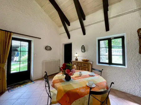 Gîte 8 pers. isolé aux volcans, 4300 m² clos : photo 7