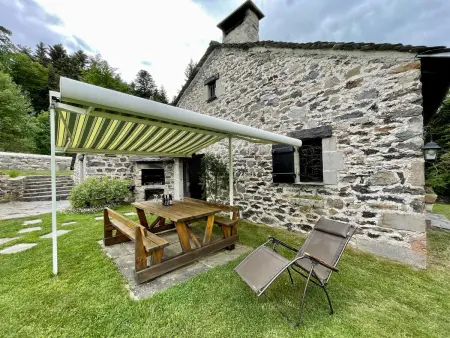 Gîte 8 pers. isolé aux volcans, 4300 m² clos : photo 13