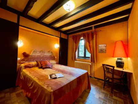 Gîte 8 pers. isolé aux volcans, 4300 m² clos : photo 15