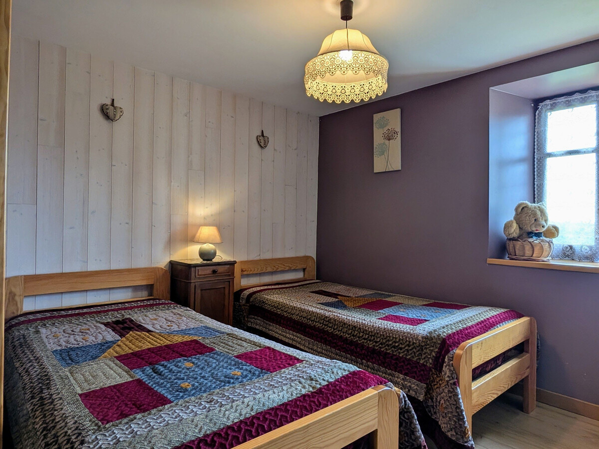 Gîte 8 pers. rénové à Thoras, terrasse et 1200 m² de terrain - Photo 14