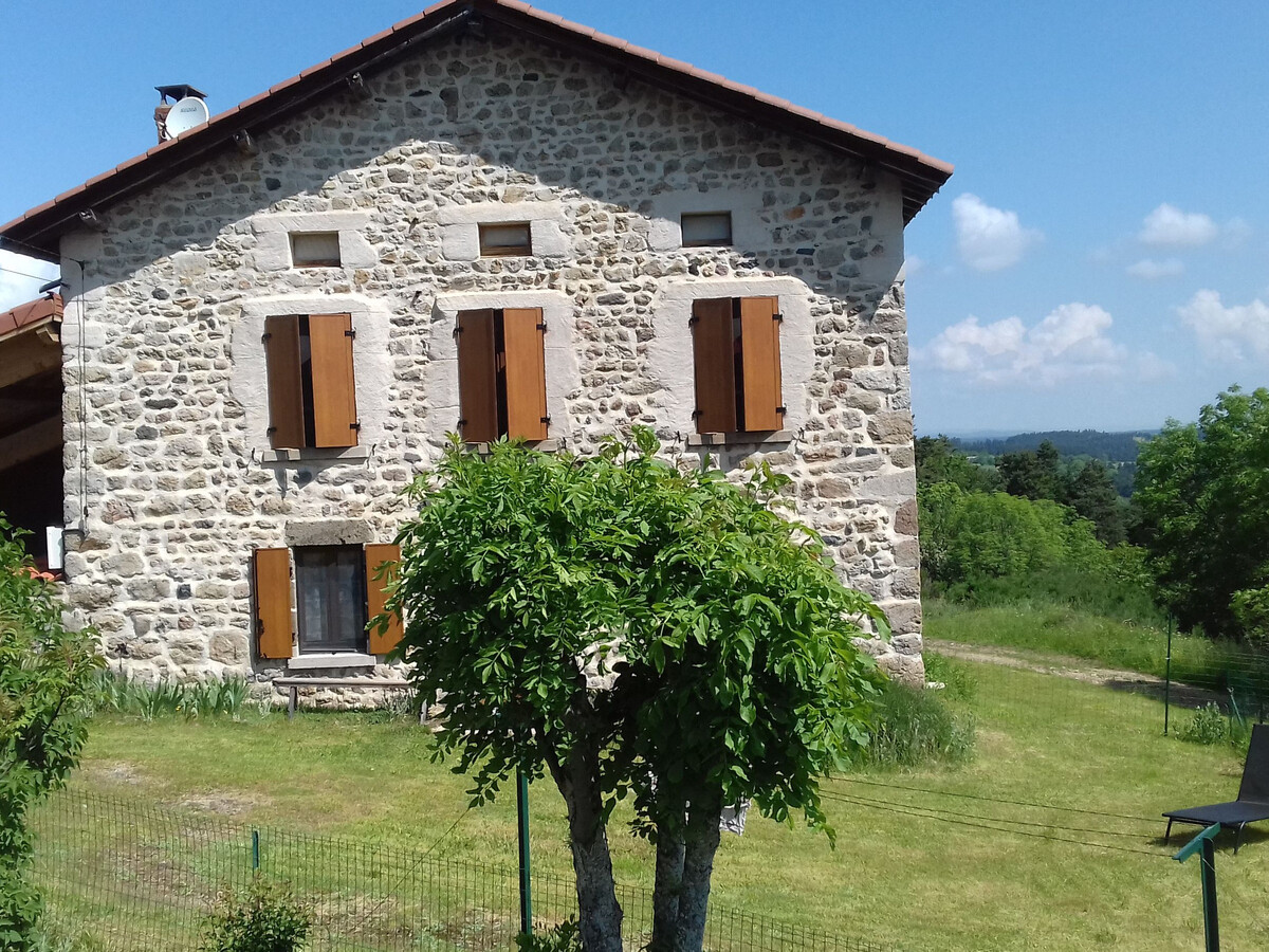 Gîte en pierres, cheminée foyer fermé et jardin clos - Photo 15