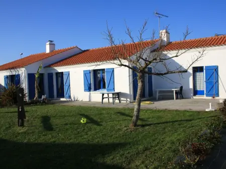 Maison récente avec jardin de 1700 m² à Bouin, 4 chambres : photo 5
