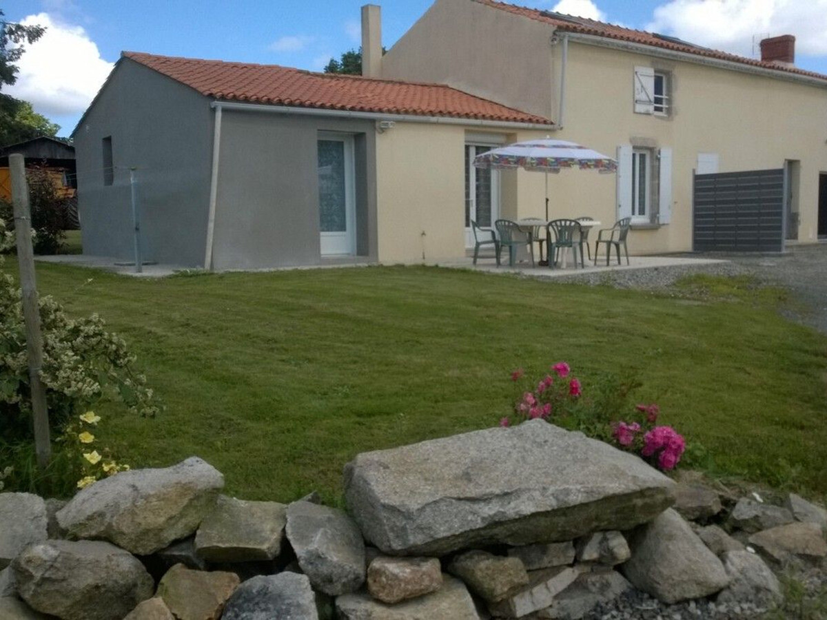 Gîte rénové avec terrasse et animaux de la ferme - Photo 5