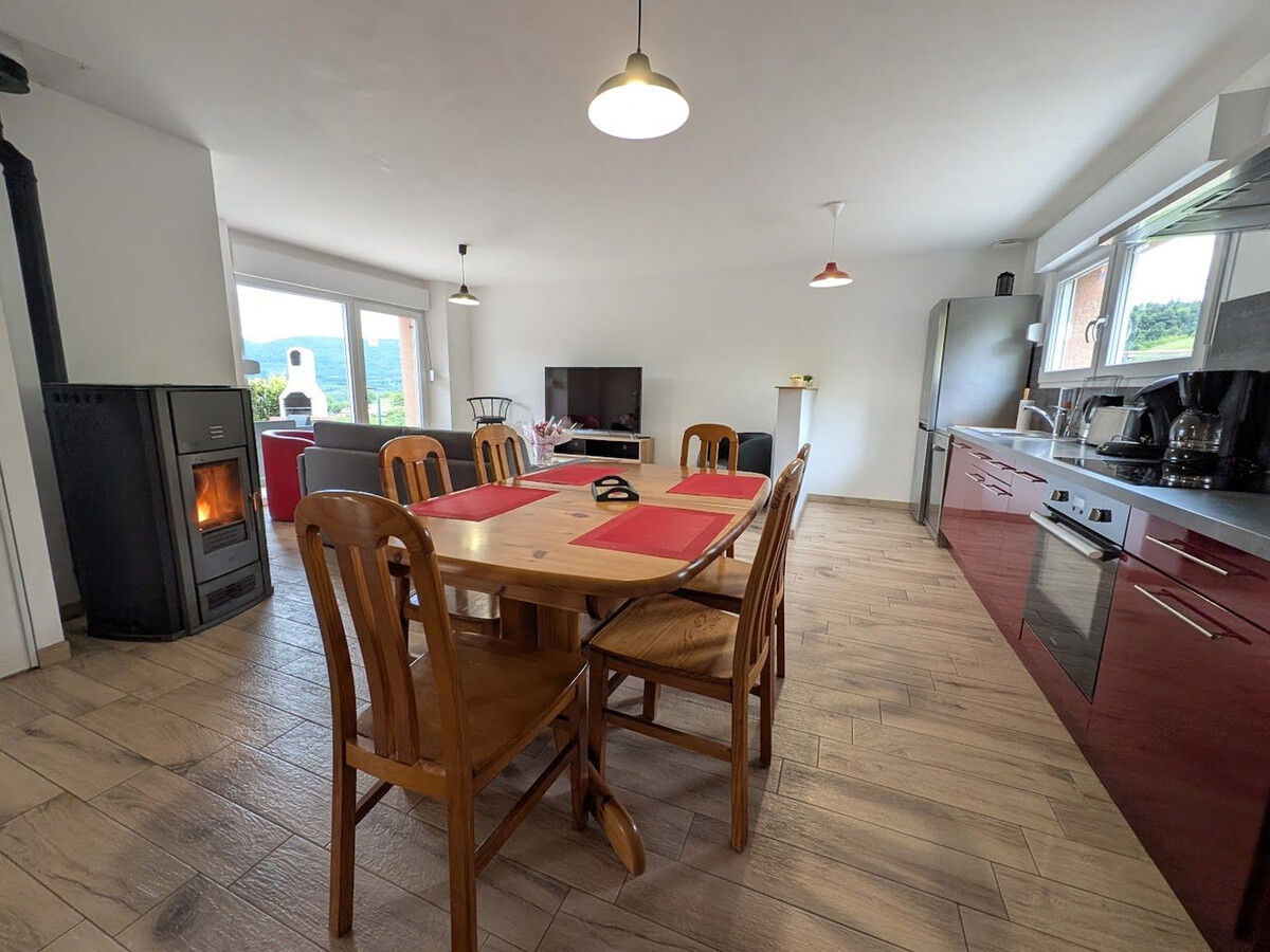 Gîte 4 personnes à Combrimont, vue montagne et terrasse couverte - Photo 21