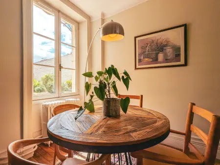 Maison de maître 8 chambres avec spa et jardin à Châteauroux : photo 3