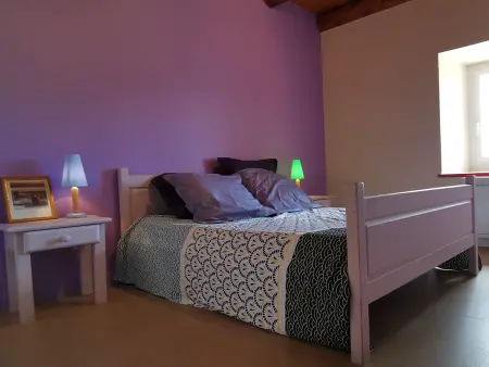 Gîte Sous les Étoiles : 13 pers, cour, ping-pong à Mézères - Photo 4