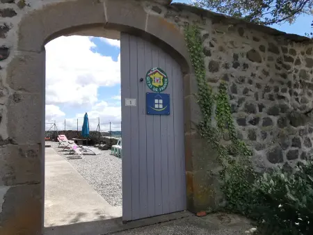 Gîte Sous les Étoiles : 13 pers, cour, ping-pong à Mézères - Photo 6