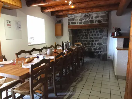 Gîte Sous les Étoiles : 13 pers, cour, ping-pong à Mézères - Photo 15
