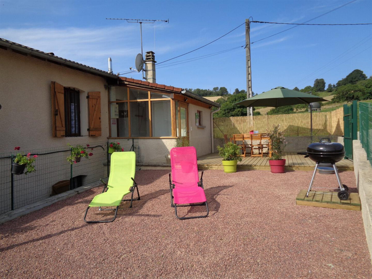 Gîte fermier 80m² à Saint-Marcel-d'Urfé, terrasse 25m² - Photo 2