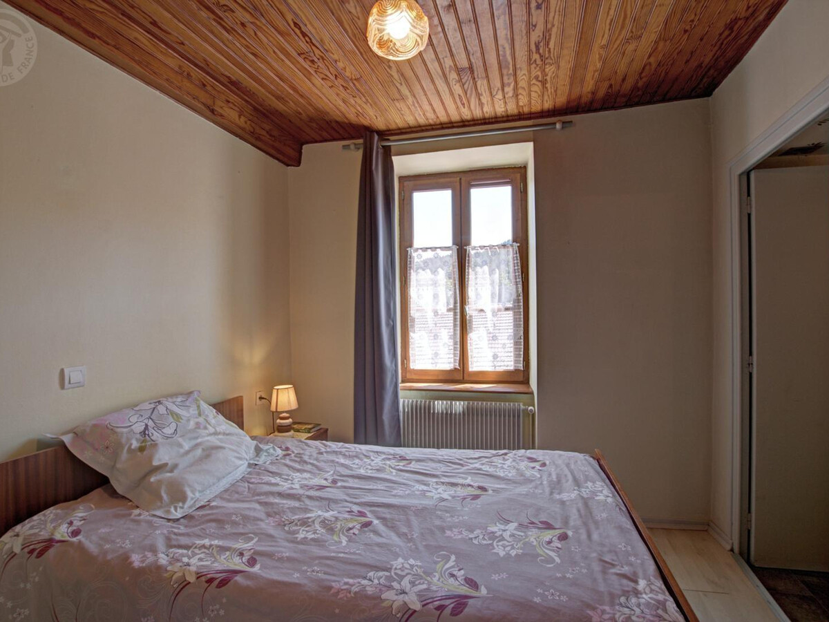 Gîte fermier 80m² à Saint-Marcel-d'Urfé, terrasse 25m² - Photo 9