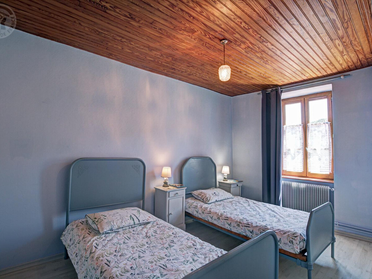 Gîte fermier 80m² à Saint-Marcel-d'Urfé, terrasse 25m² - Photo 10