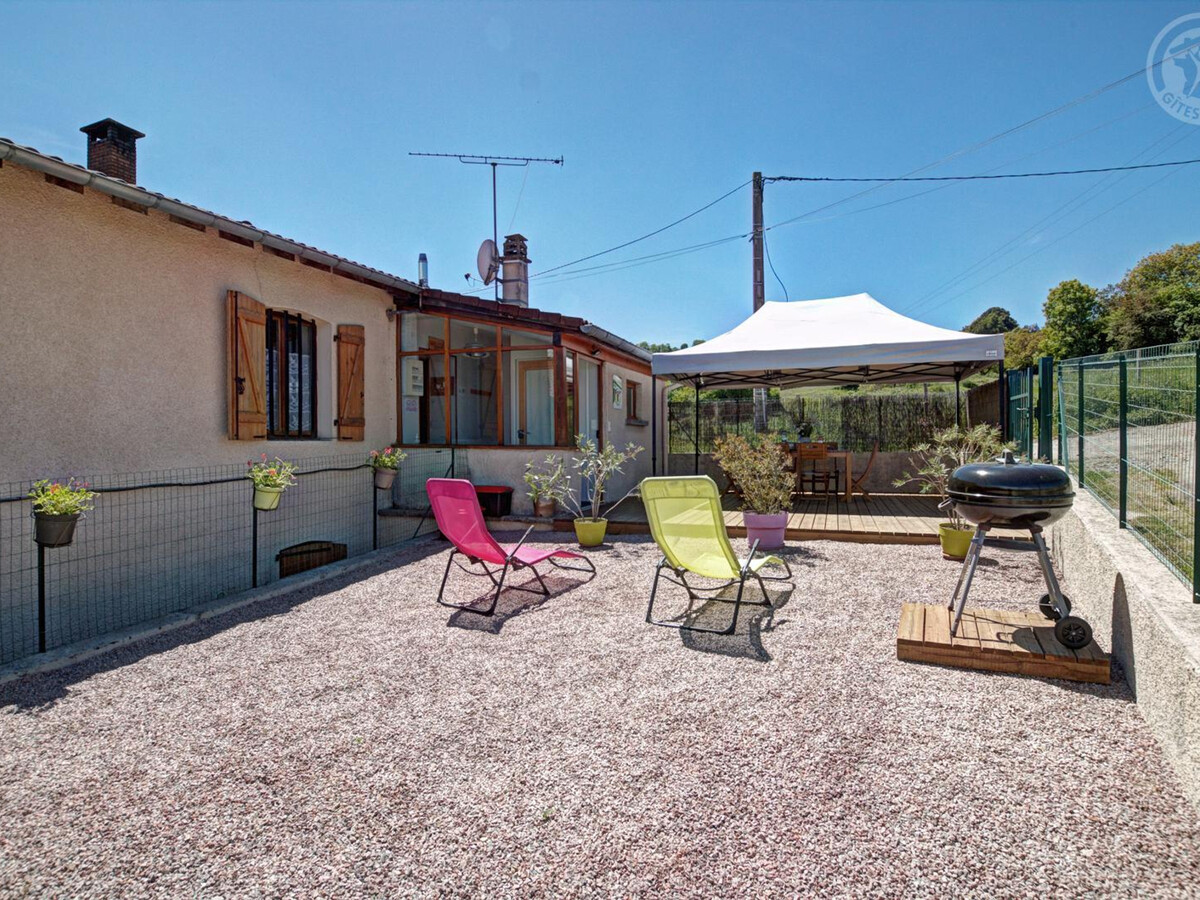 Gîte fermier 80m² à Saint-Marcel-d'Urfé, terrasse 25m² - Photo 13