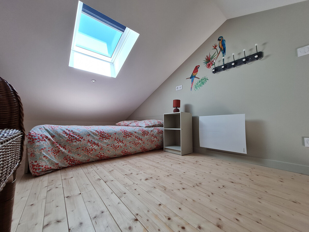 Studio avec mezzanine, cour privative et piscine chauffée à Rochetrejoux - Photo 9