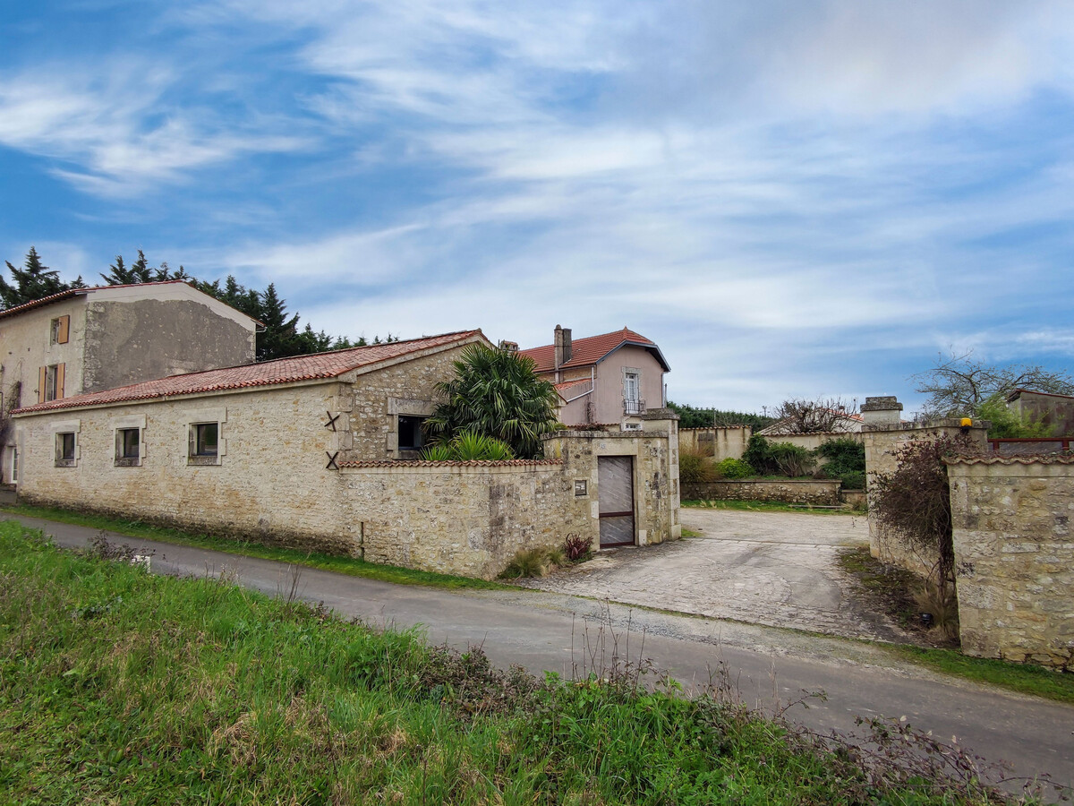 Gîte d'Architecte 6 Pers. avec Terrasse et Jardin à Pissotte - Photo 29