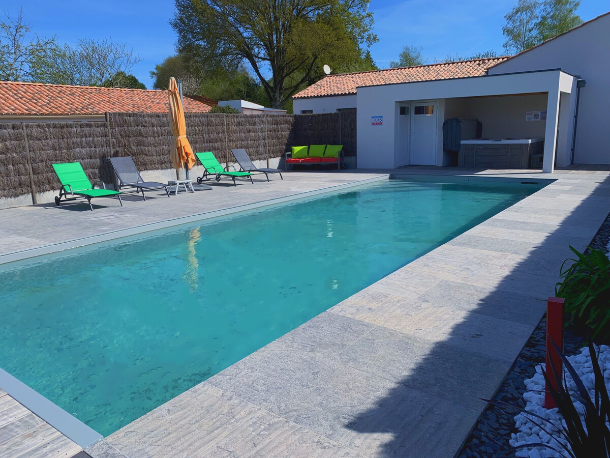 Maison 19ème siècle rénovée, piscine chauffée et spa à La Garnache - Photo 35