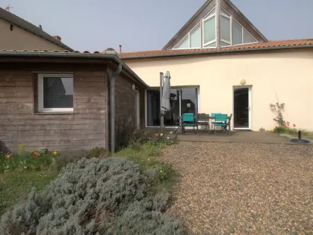 Location gite à Aubigné sur Layon, Gîte charmant avec jardin au cœur du vignoble du Layon, proche Saumur, 9 couchages, vélos inclus