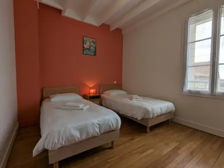 Gîte 6 pers. piscine chauffée et jardin clos, Vars : photo 11