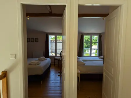 Gîte familial avec piscine chauffée, jardin privé et équipements bébé en pleine propriété viticole. - Photo 10