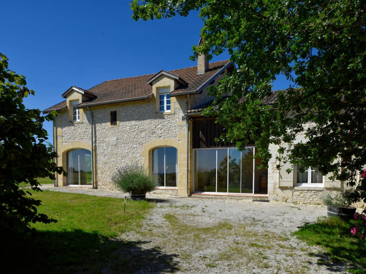 Gîte 13 personnes, piscine privée et vignobles à Saussignac - Photo 1