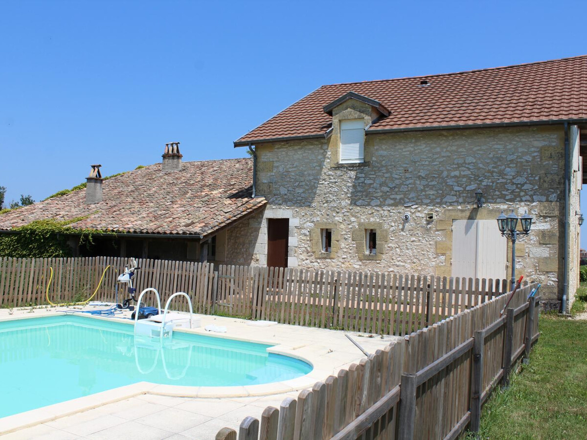Gîte 13 personnes, piscine privée et vignobles à Saussignac - Photo 3