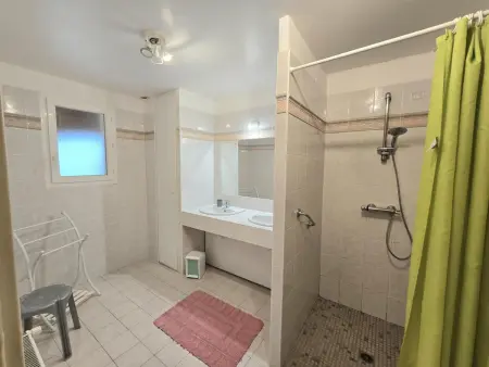 Gîte 13 personnes, piscine privée et vignobles à Saussignac : photo 21