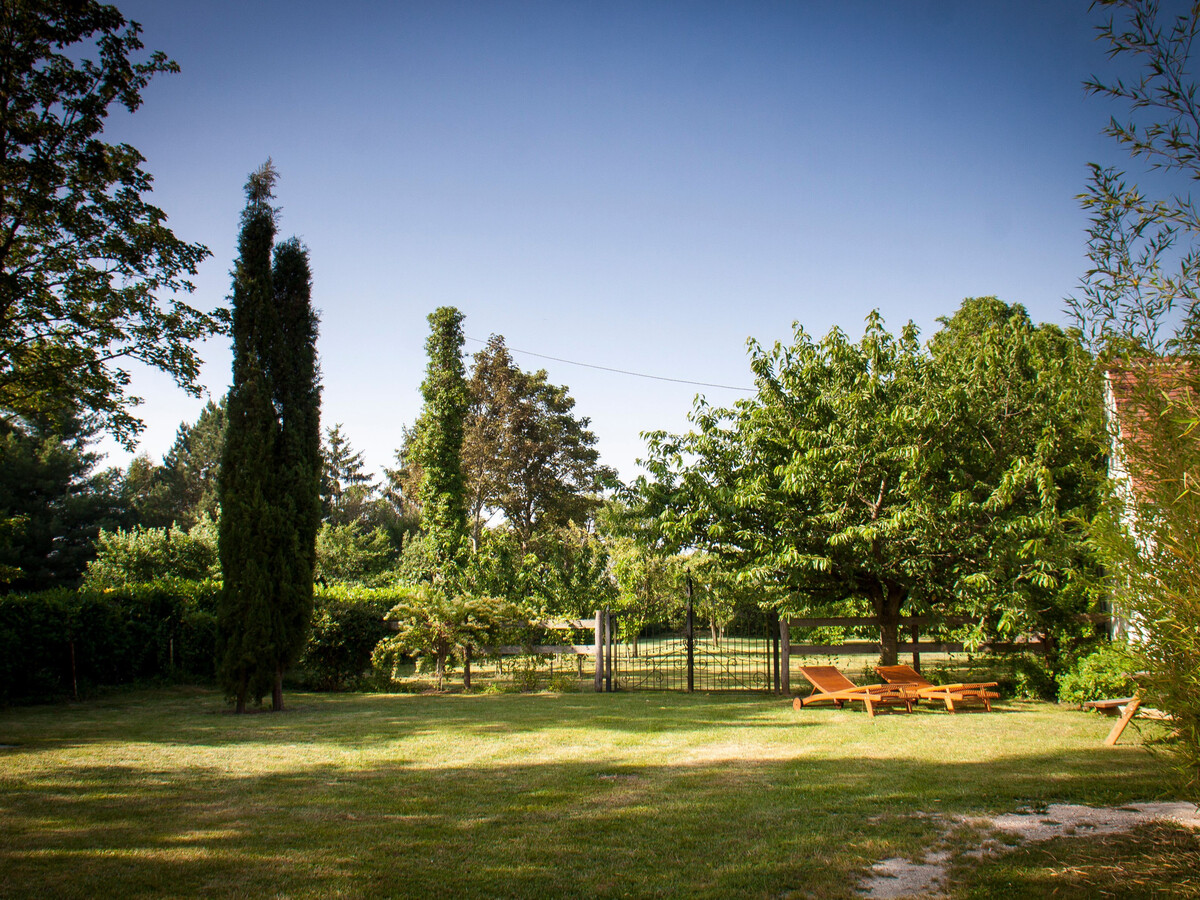 Gîte Loire spacieux, piscine chauffée, tennis et wifi - Photo 35