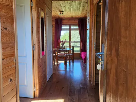 Chalet indépendant avec terrasse à Velle-sur-Moselle : photo 3