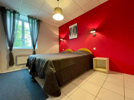 Gîte de plain-pied 3 chambres, jardin 50m² à Saint-Julien : photo 2