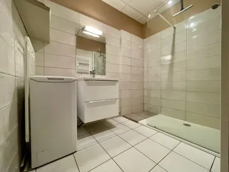 Gîte de plain-pied 3 chambres, jardin 50m² à Saint-Julien : photo 9