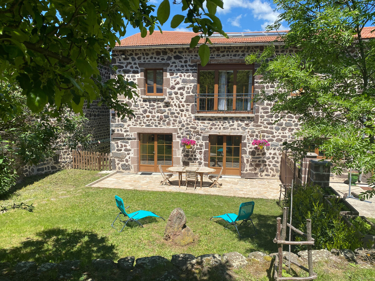 Gîte à la ferme 8 pers. près du Puy-en-Velay - Photo 1