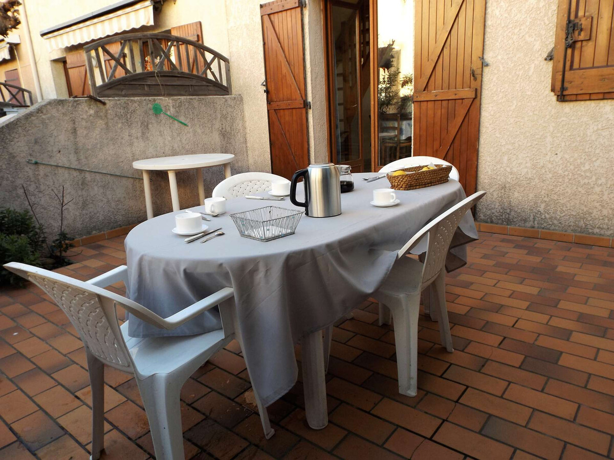 Villa mitoyenne 6 pers, terrasse & BBQ au Grau d'Agde - Photo 2