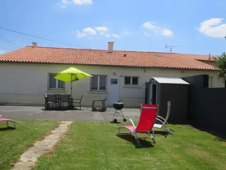 Gîte familial 3 chambres avec cour, près vignobles Anjou : photo 18