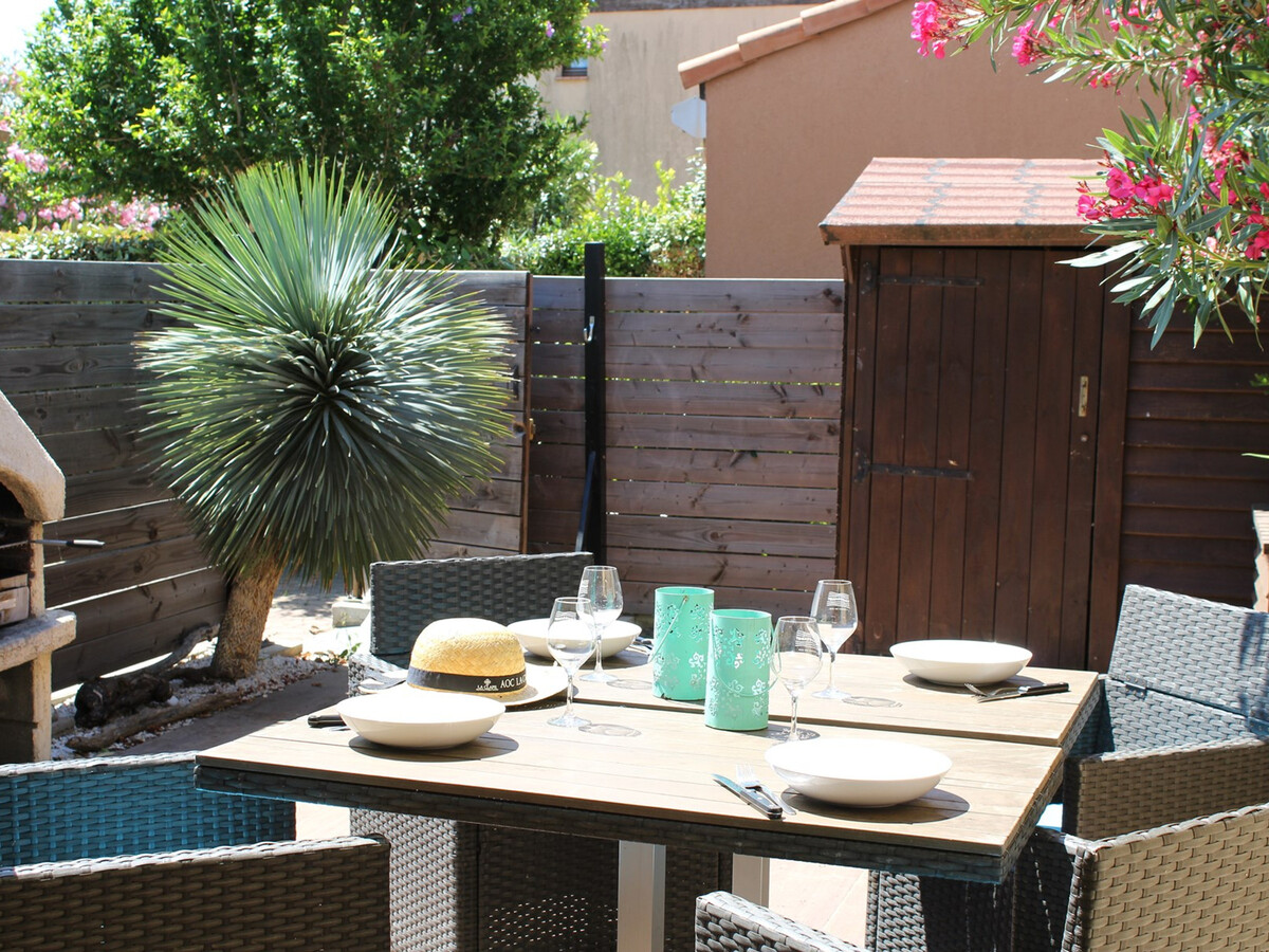 Maison 5 pers. Gruissan : terrasse, barbecue, piscine, clim - Photo 4