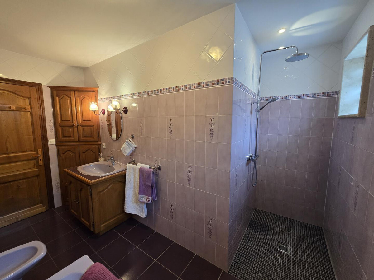 Gîte Le Loriensa : maison 5 chambres, piscine et salle de sport - Photo 13