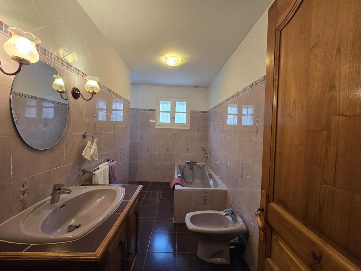Gîte Le Loriensa : maison 5 chambres, piscine et salle de sport - Photo 14