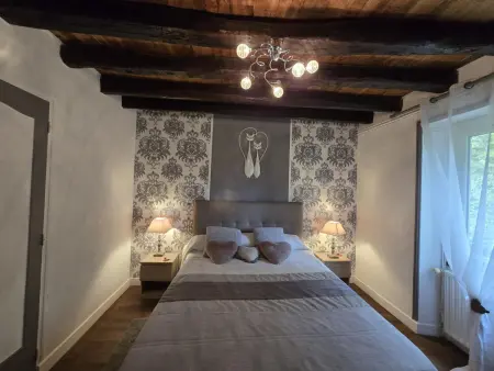 Charmante maison en Dordogne avec jardin et cheminée - Photo 10