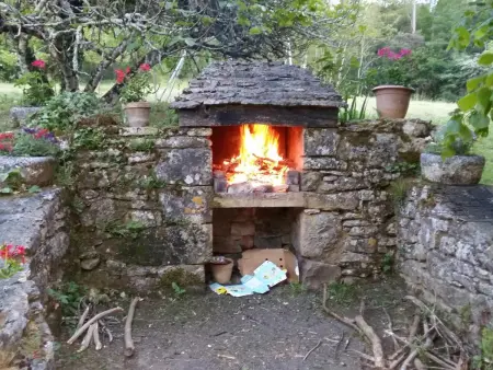 Charmante maison en Dordogne avec jardin et cheminée - Photo 17