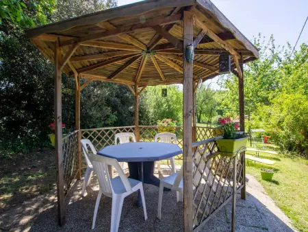 Maison de campagne proche de la Dordogne avec grand jardin et cheminée - Photo 14