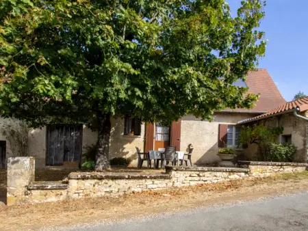 Location gite à Cubjac Auvézère Val d'Ans, Maison 40m² dans Vallée de lAuvézère, animaux acceptés