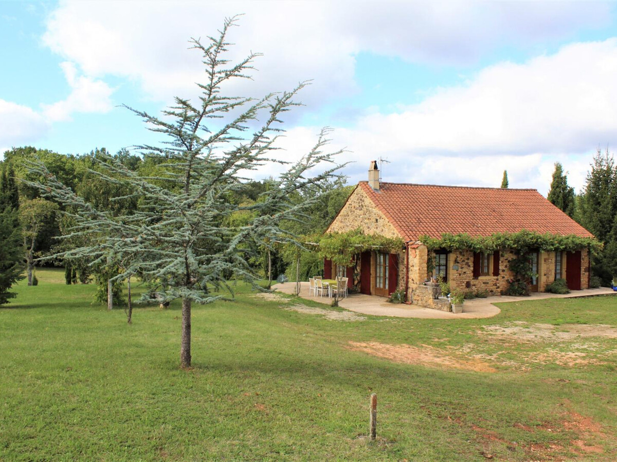 Gîte périgourd 4 pers. avec cheminée et terrain à Mazeyrolles - Photo 2