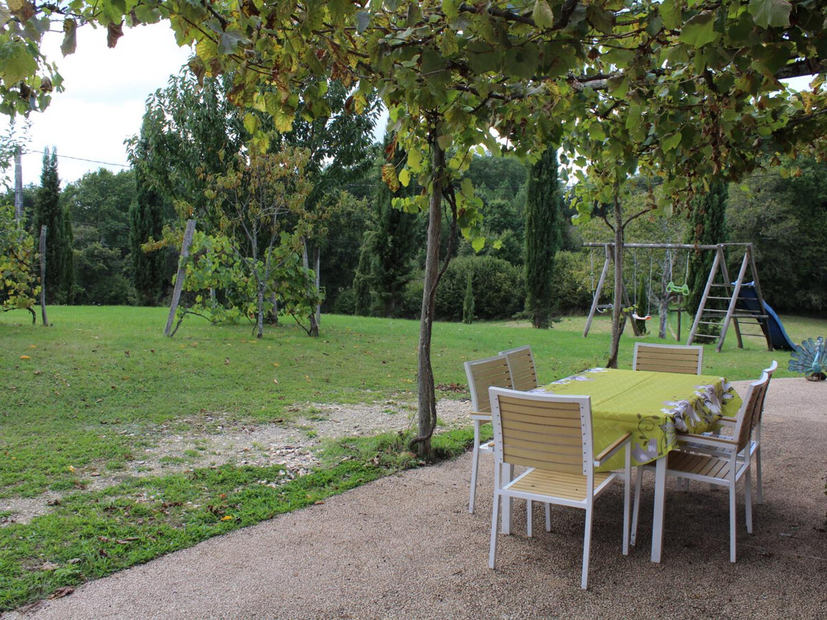 Gîte périgourd 4 pers. avec cheminée et terrain à Mazeyrolles - Photo 15