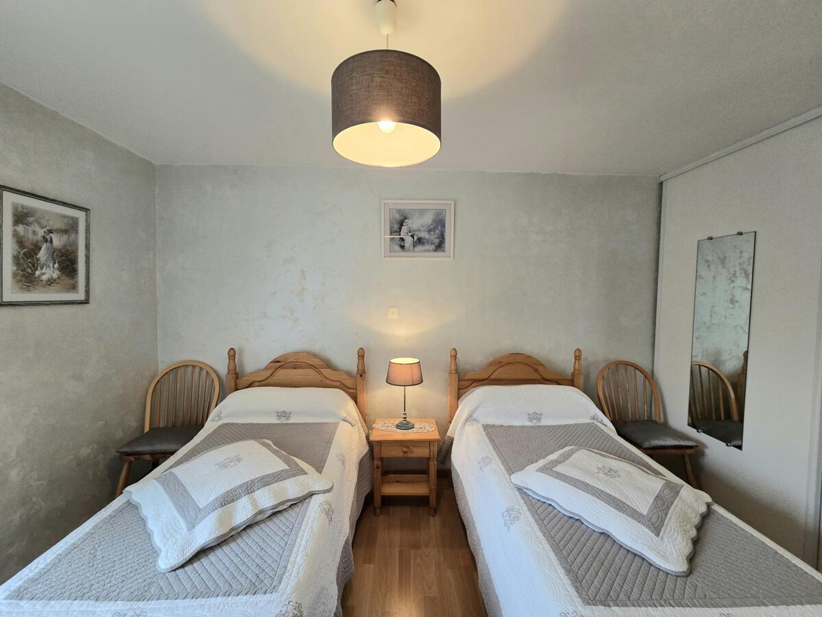 Gîte en pierre rénovée avec cheminée à Mazeyrolles - Photo 10