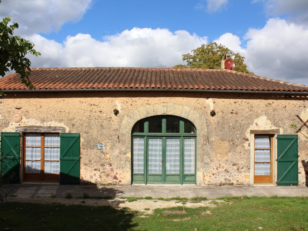 Gîte en pierre rénovée avec cheminée à Mazeyrolles - Photo 21