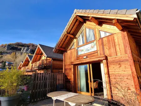 Chalet bois 6 pers. terrasse Sud à Saint-Michel-de-Chaillol : photo 3