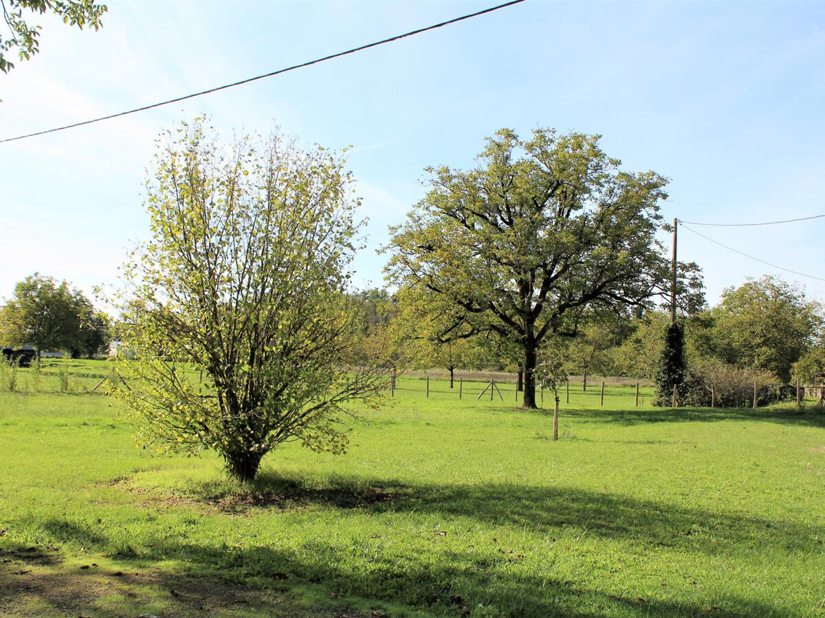 Gîte 5 personnes avec cheminée et terrain clos au Périgord - Photo 5
