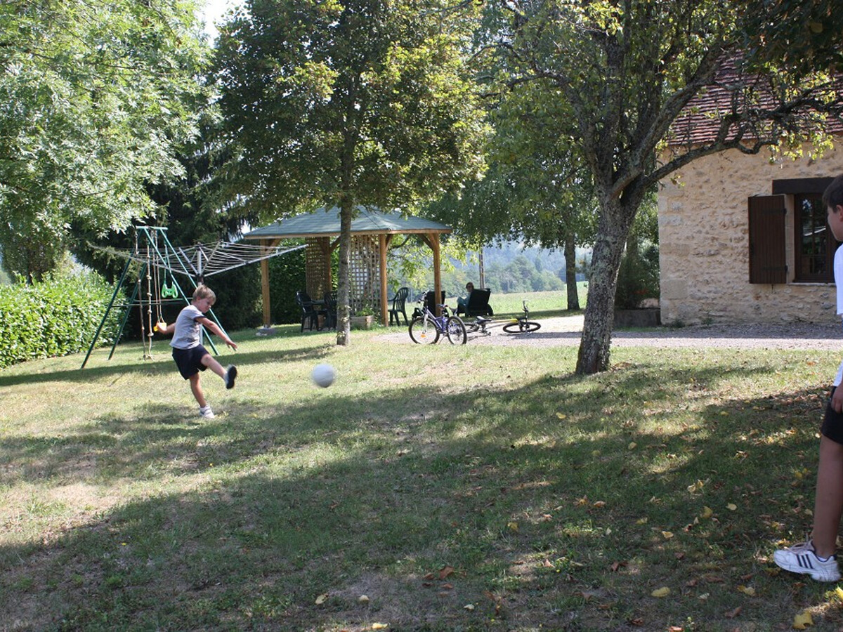Gîte en pierre Périgord Noir, 5 pers., jardin 2000m² - Photo 3