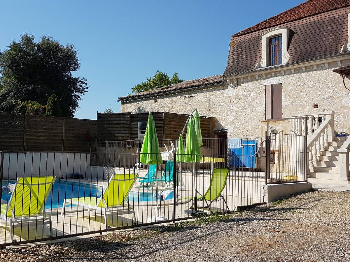 Gîte en pierre avec piscine 8x4m, 10 personnes, Rampieux - Photo 3